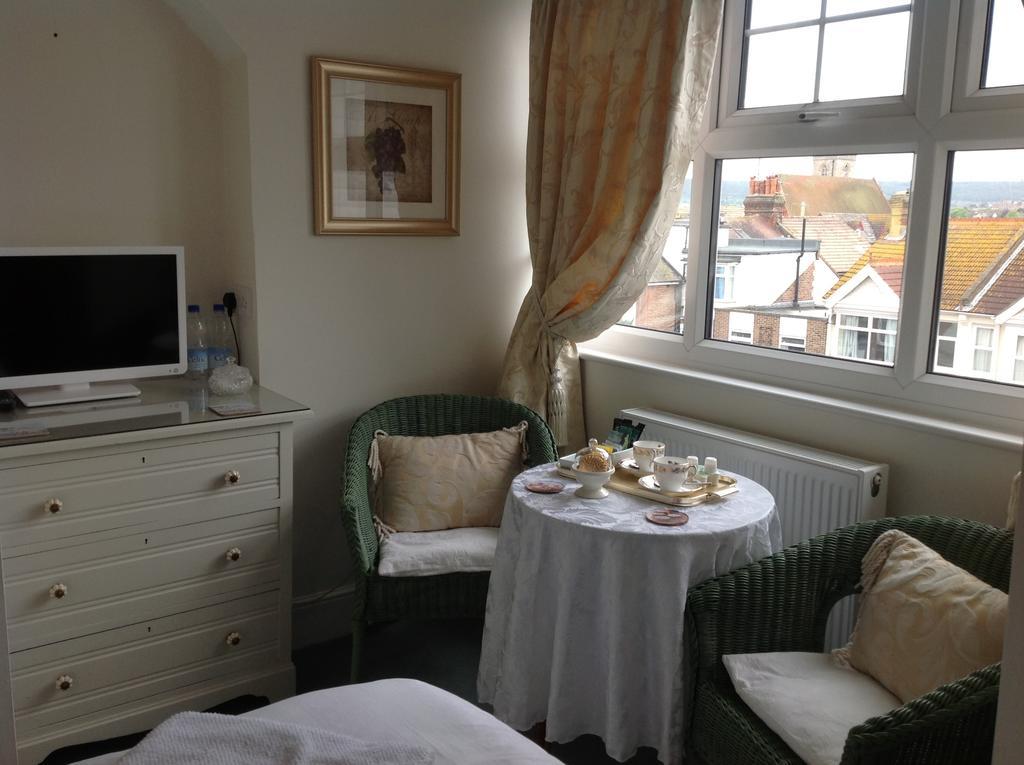 Bassets House Bed & Breakfast Eastbourne Eksteriør bilde